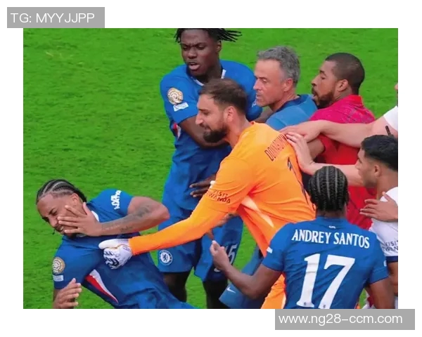 世俱杯决赛恩里克锁喉事件引发热议但至今未受处罚