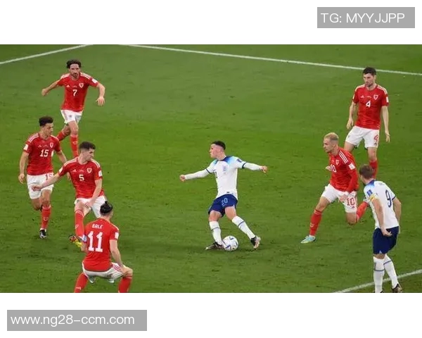 奥卡福精准直塞助攻勒温转身射门遭维卡里奥神勇扑救